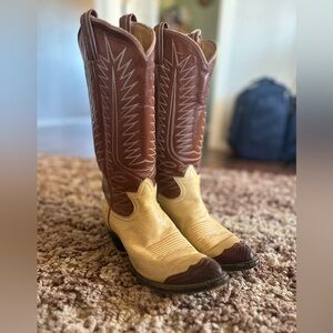 Vintage Ladies Tony Lama Boots